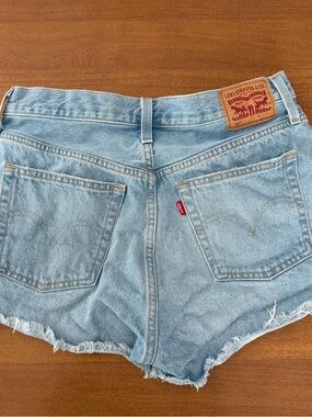 Levi's 501 Light Wash Denim Cutoff Shorts Size 29